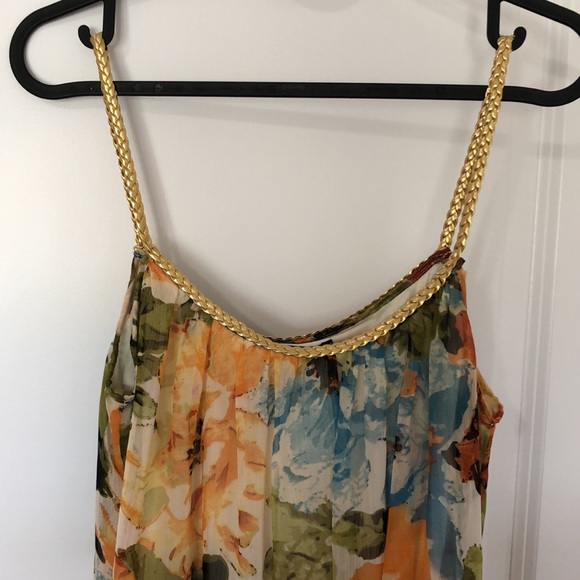 Hi-lo Floral Print Dress. - Picture 3 of 6